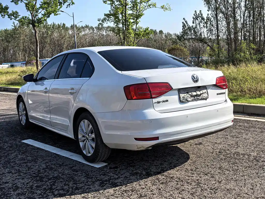 Volkswagen Sagitar — миниатюра 17