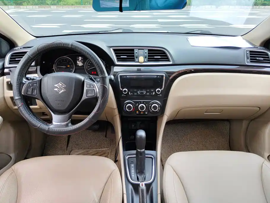 Suzuki Alivio — миниатюра 11