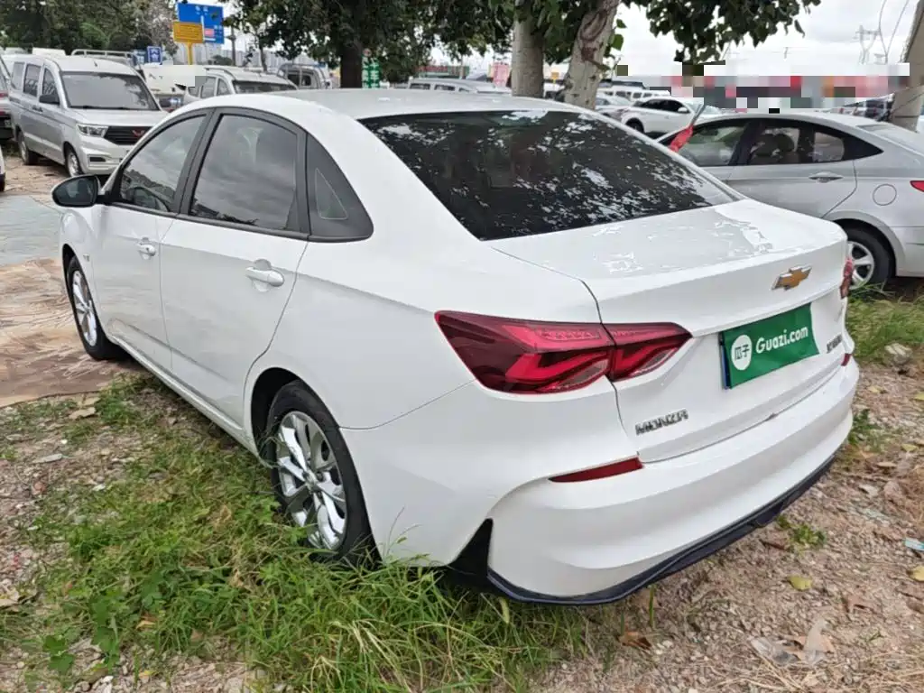 Chevrolet Monza — миниатюра 5