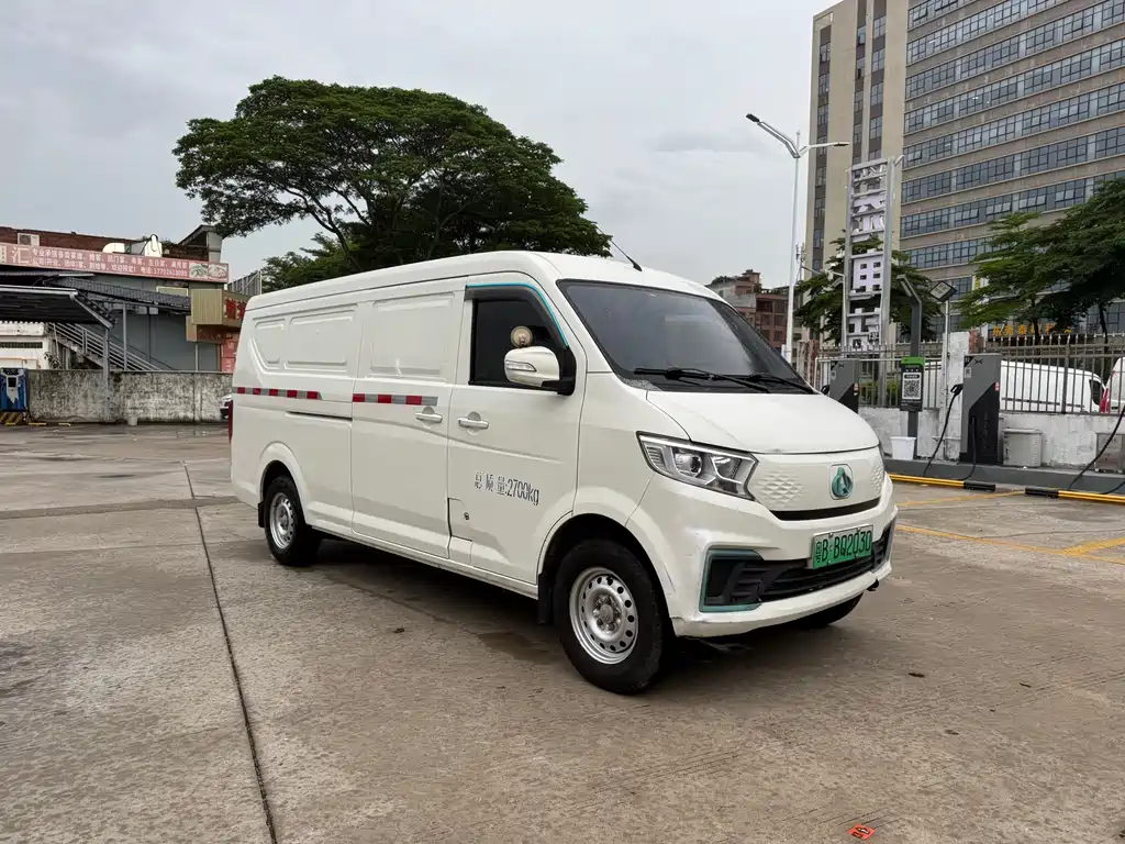 Kuayue Kuayue Star V7 EV — миниатюра 3