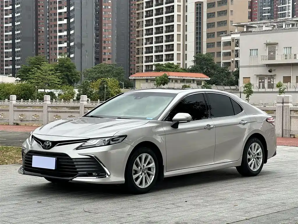 Toyota Camry 2022