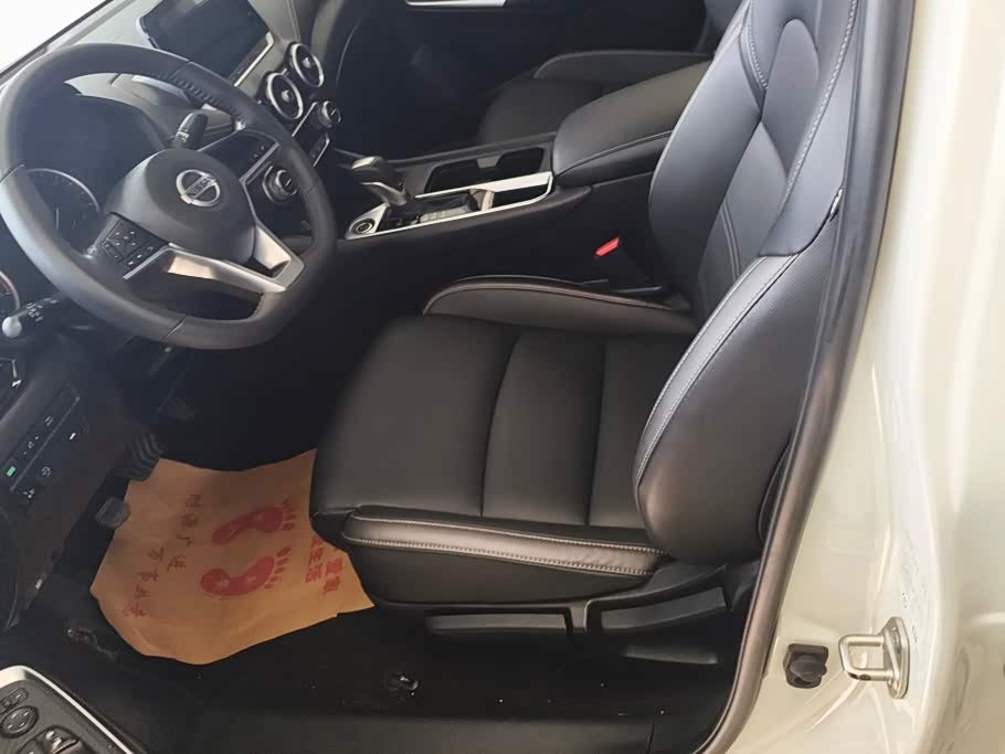 Nissan Sylphy 1.6 л 2021 г. Белый, пробег 32700 км