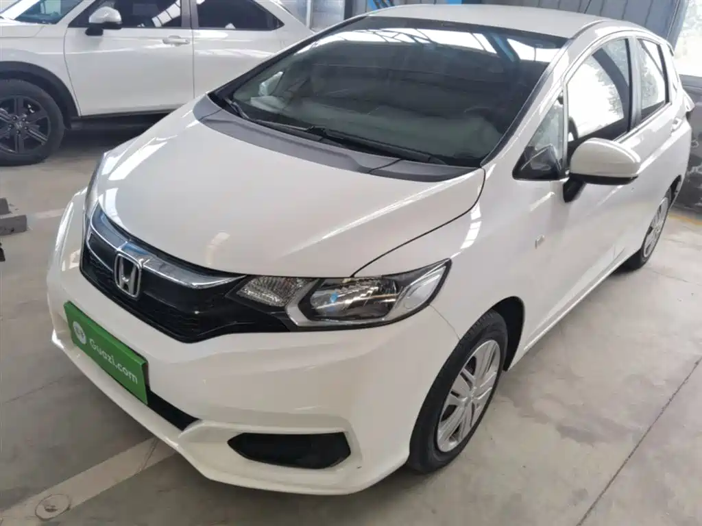 Купить Honda Fit