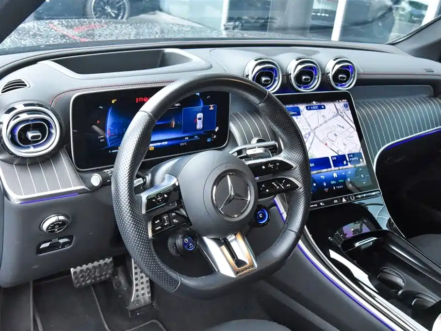 Mercedes-Benz GLC AMG — миниатюра 10