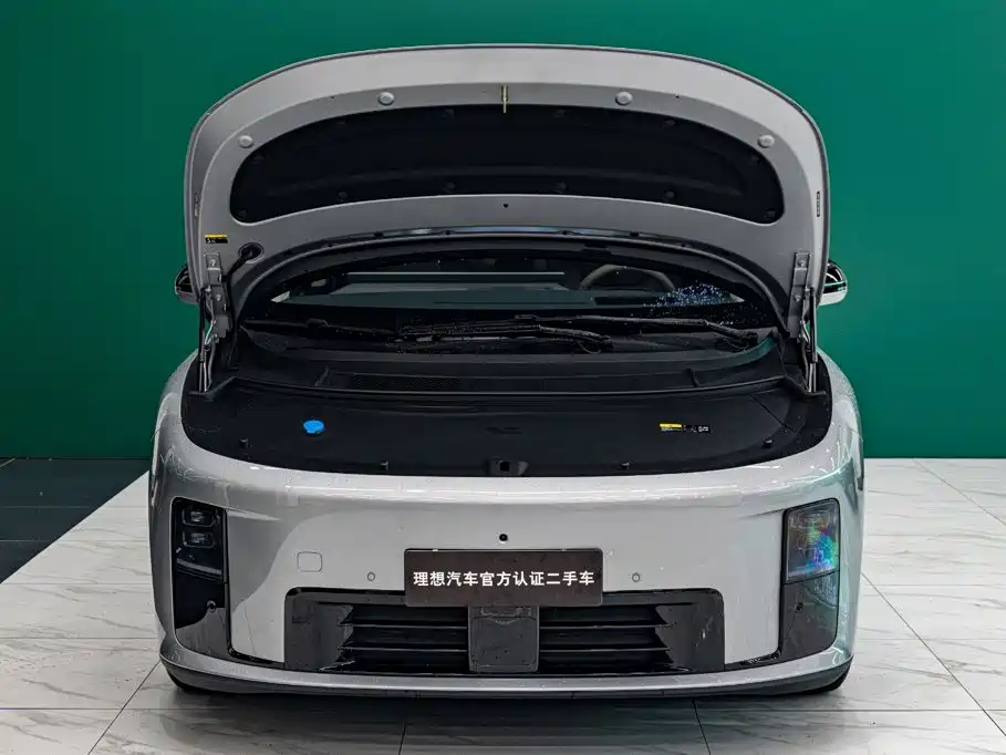 Li Auto i8 — фотографии объявления, Фото 6