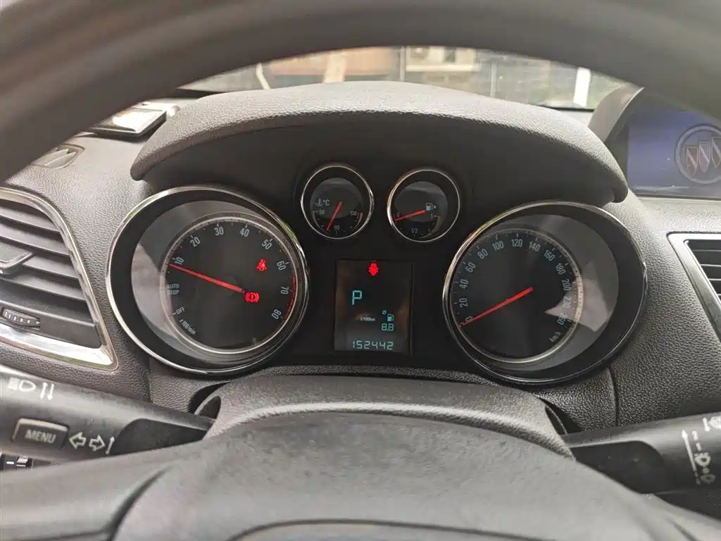Buick Encore 2015 1.4T AT Elite