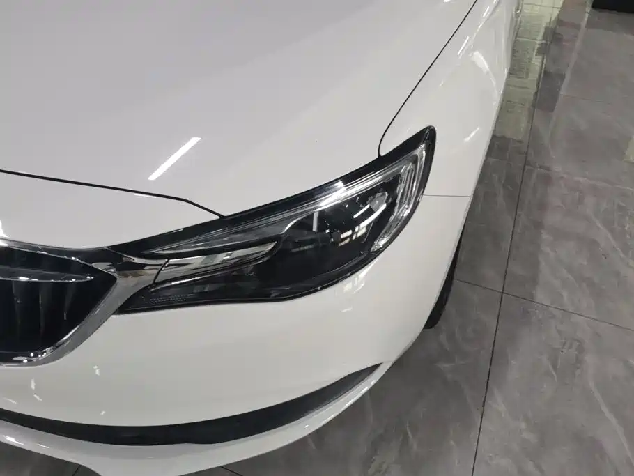 Buick Excelle — миниатюра 5