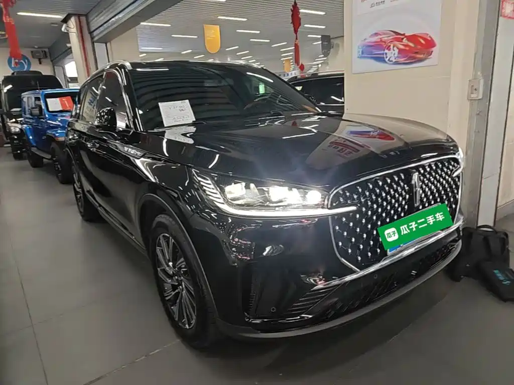 Lincoln Aviator — миниатюра 4