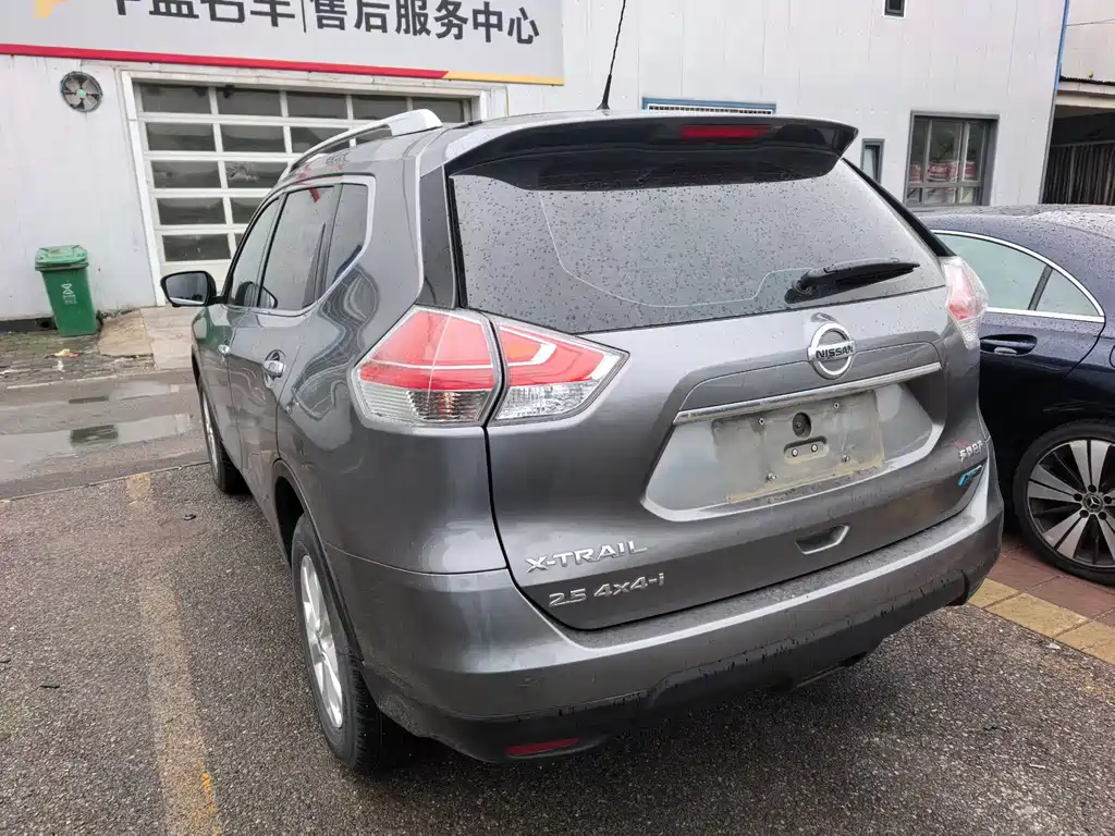 Nissan X-Trail — миниатюра 10