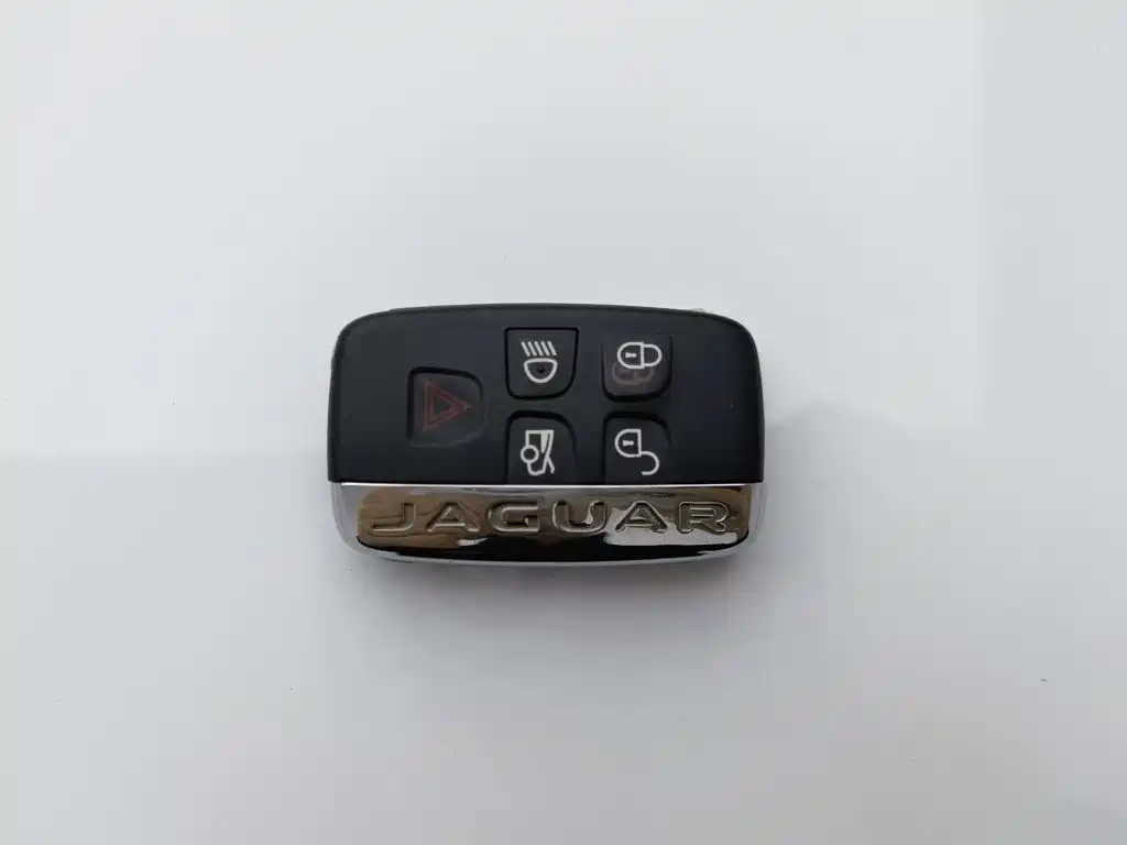 Jaguar XFL — миниатюра 19