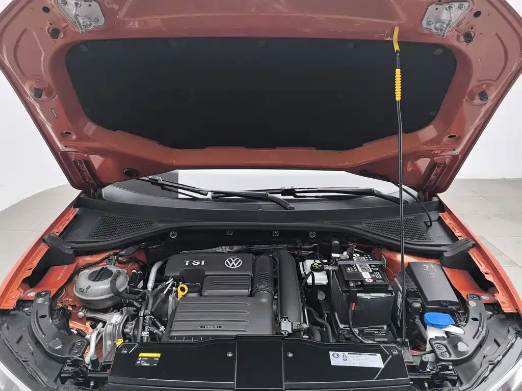 Volkswagen T-Roc — миниатюра 6