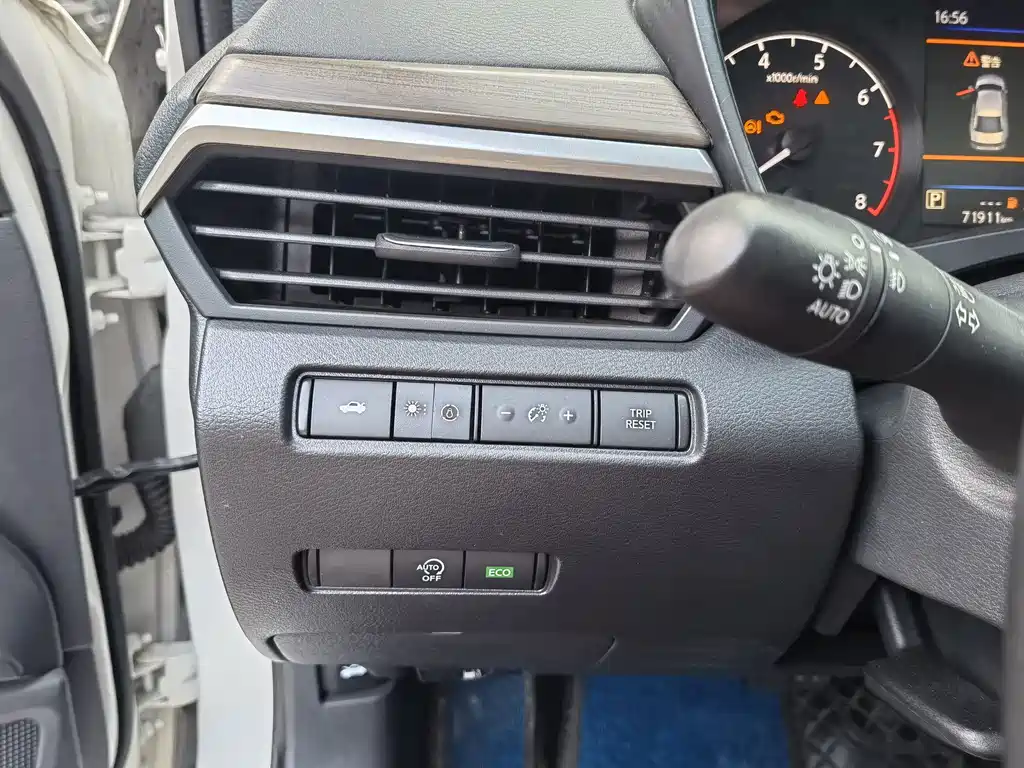 Nissan Teana — миниатюра 15