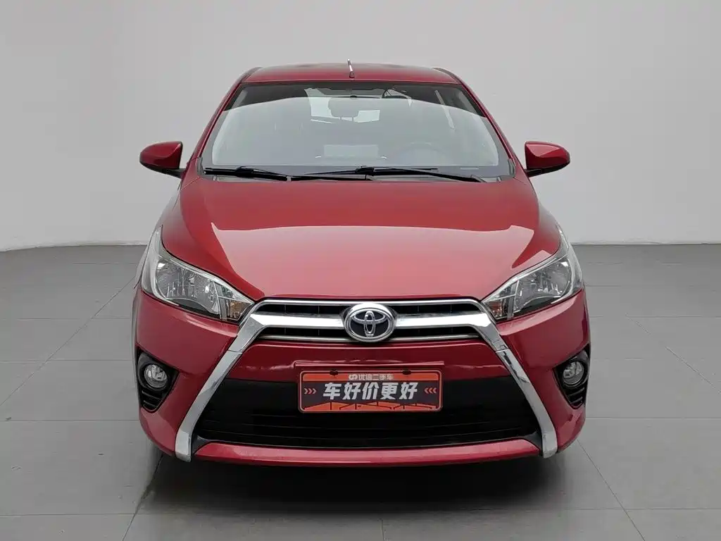 Toyota Yaris L — миниатюра 3
