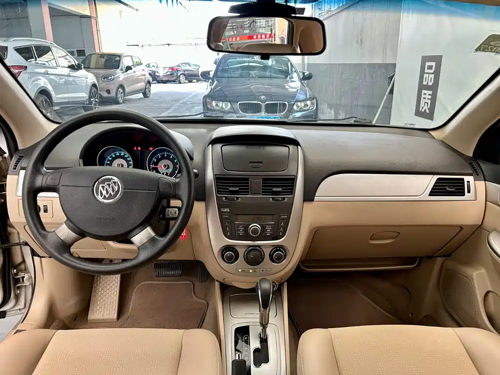 Buick Excelle — миниатюра 8
