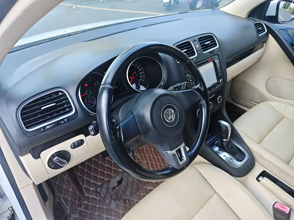 Volkswagen Golf — миниатюра 8