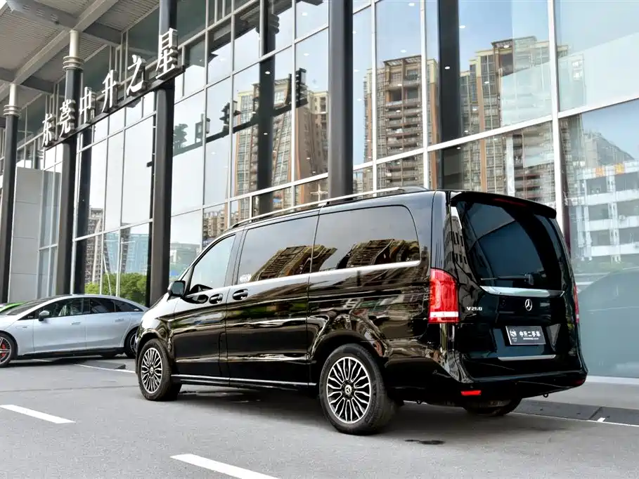 Mercedes-Benz V-Class — миниатюра 9