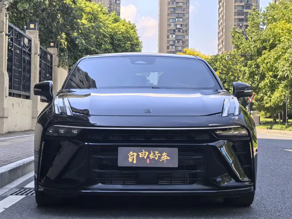 Lynk & Co 03 — миниатюра 2