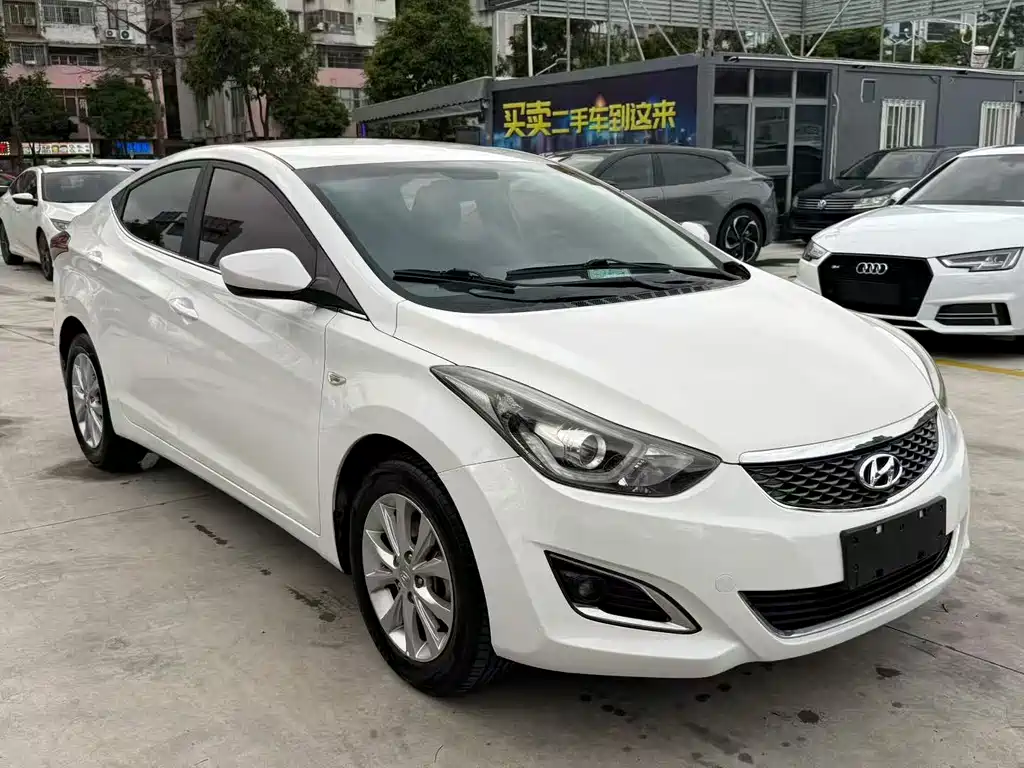 Hyundai Elantra Langdong 2017