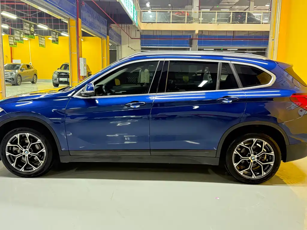BMW X1 — миниатюра 8