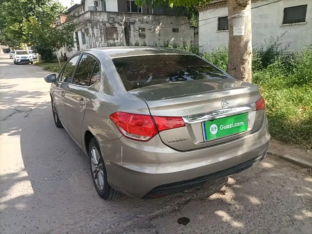 Citroen C4L — миниатюра 5