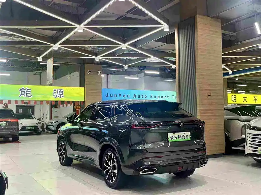 Changan UNI-Z 2024 iDD 125km