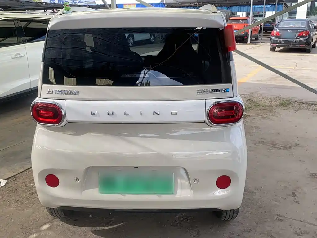 Wuling MINIEV — миниатюра 16