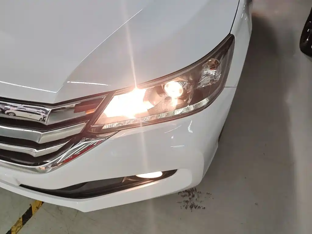 Honda Accord — миниатюра 24
