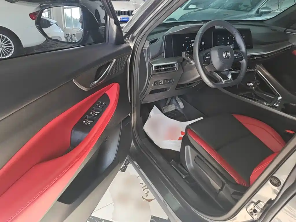 Changan CS35PLUS — миниатюра 15