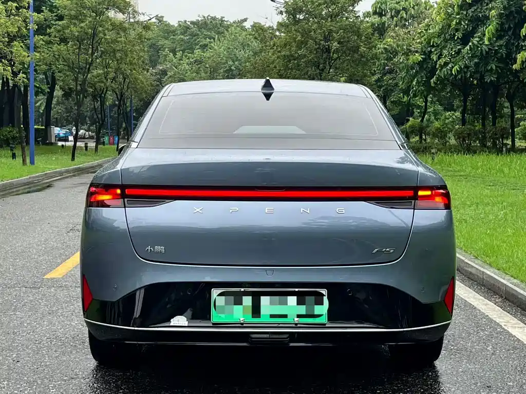 XPeng P5 — миниатюра 12