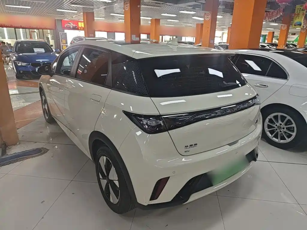 BYD Dolphin — миниатюра 5