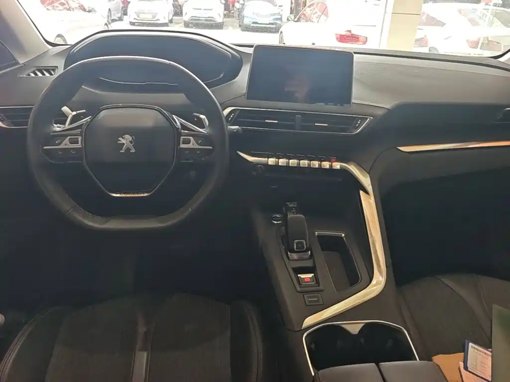 Peugeot 4008 — миниатюра 14
