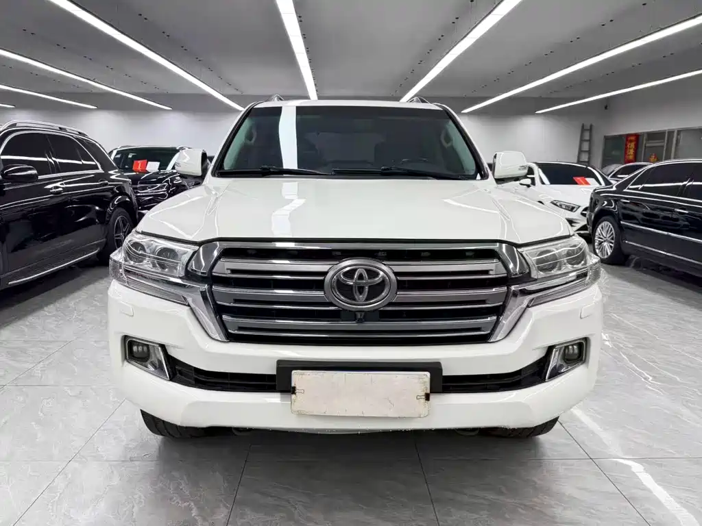 Toyota Land Cruiser — миниатюра 2