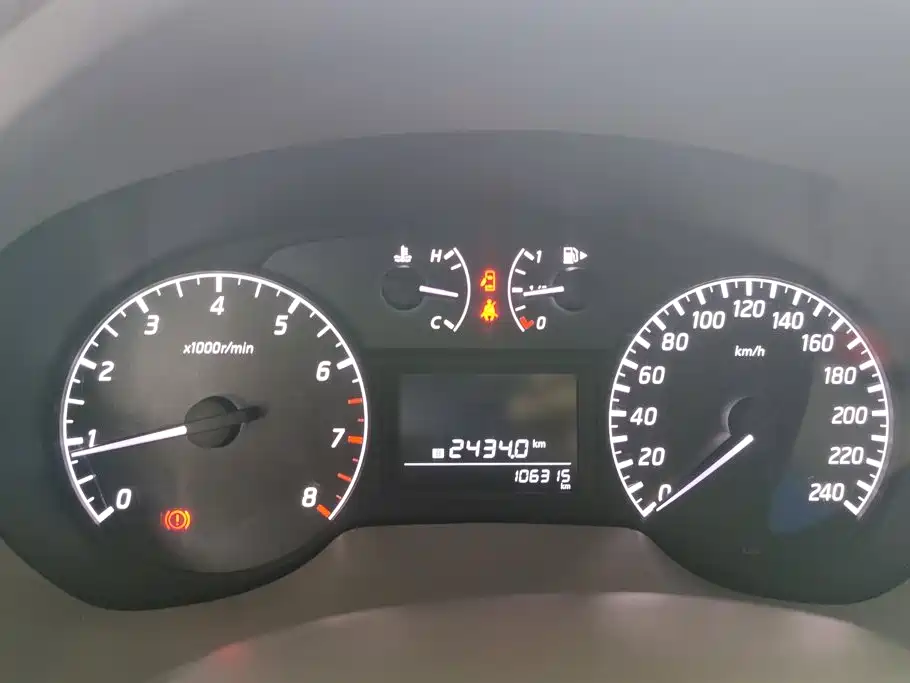Nissan Sylphy — миниатюра 14