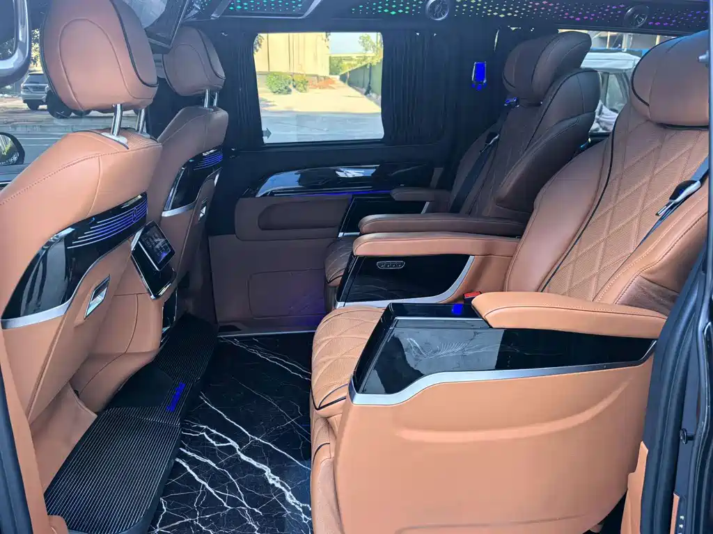 Mercedes-Benz Vito — миниатюра 14