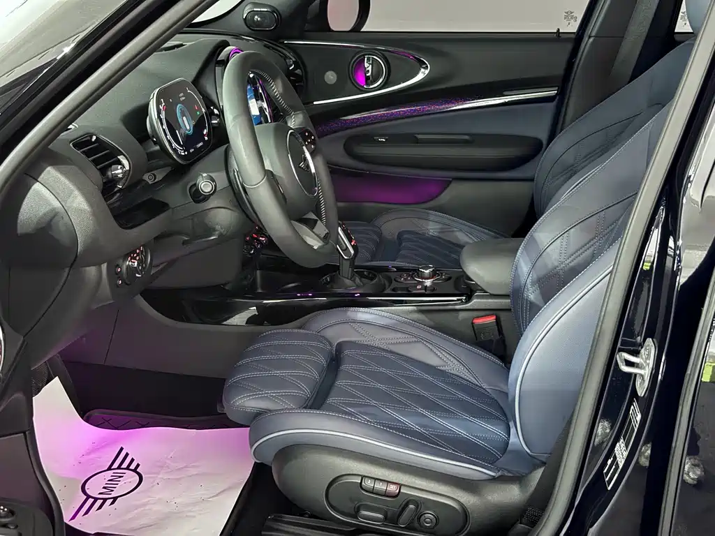 MINI Mini Clubman — миниатюра 8