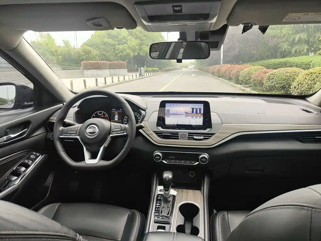Nissan Teana — миниатюра 9