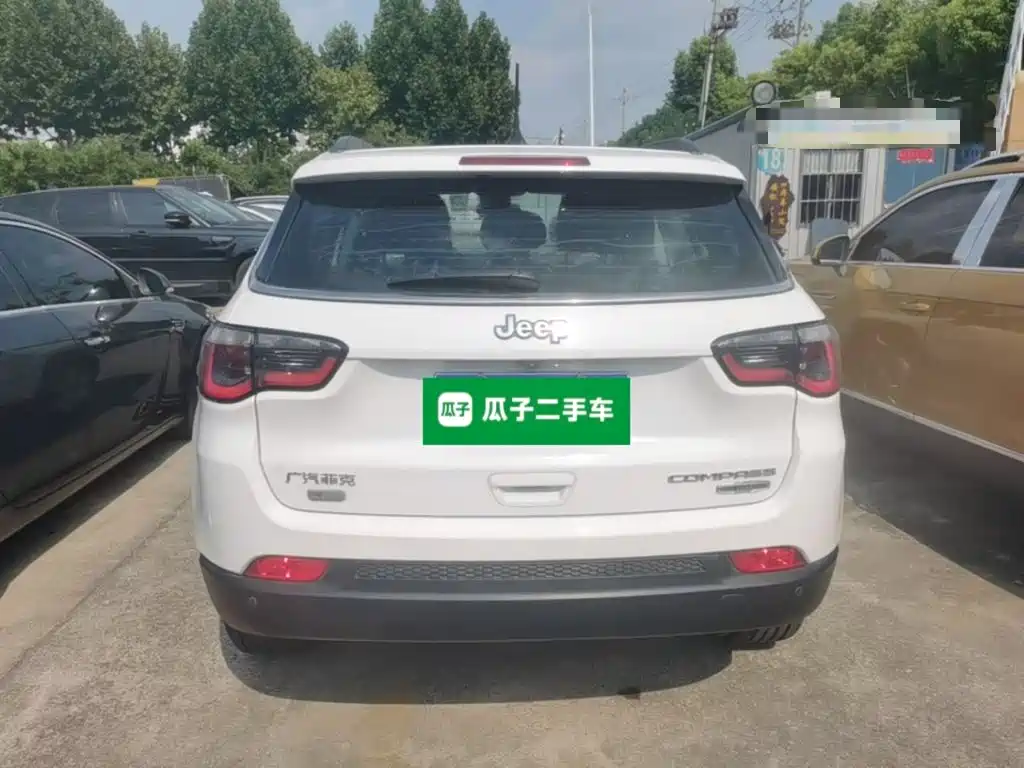 Jeep Compass — миниатюра 6