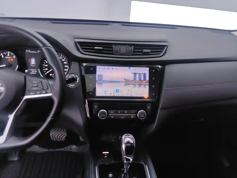 Nissan X-Trail — миниатюра 13