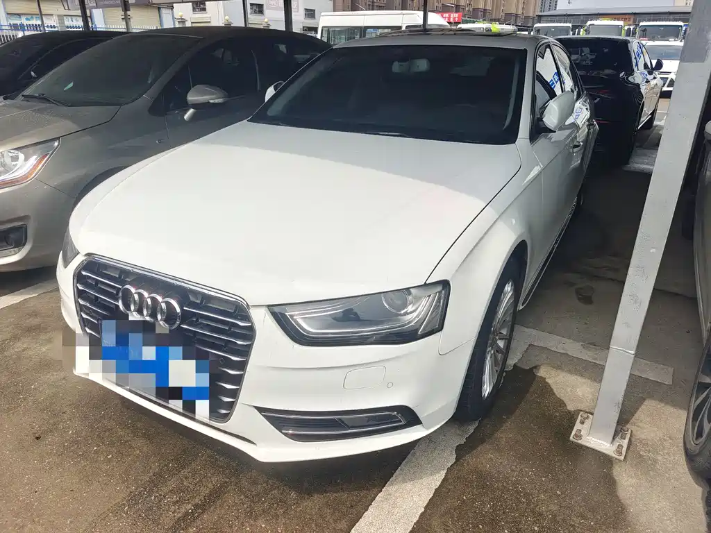Купить Audi A4L
