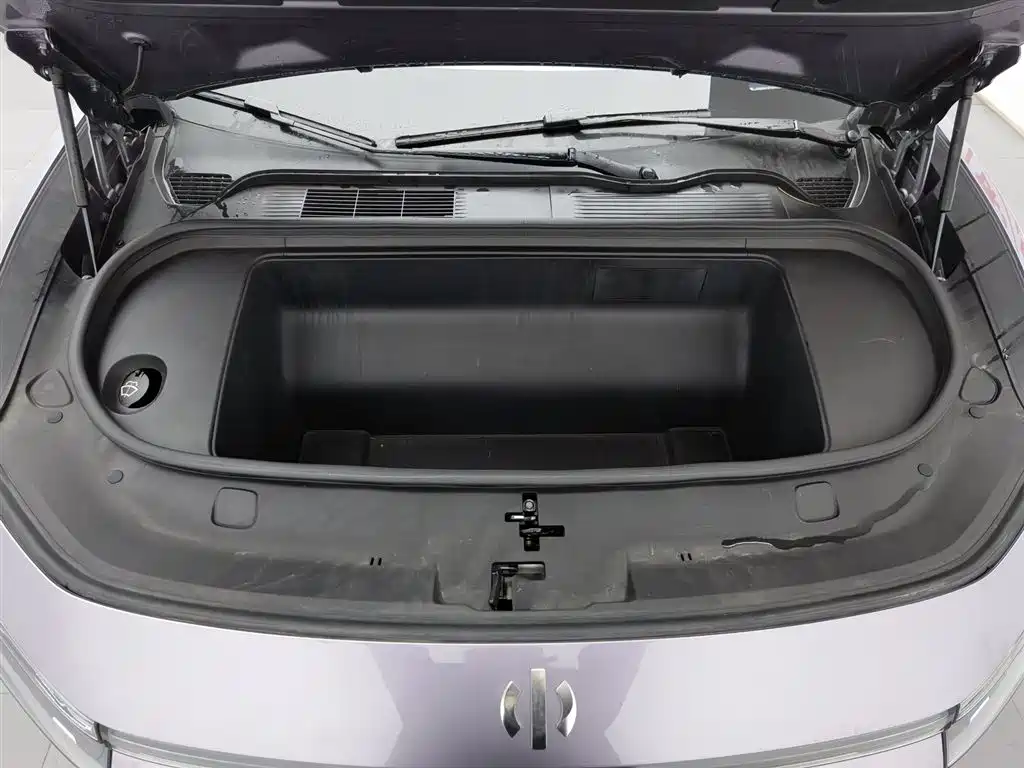 HiPhi GAO HE HIPHI Y