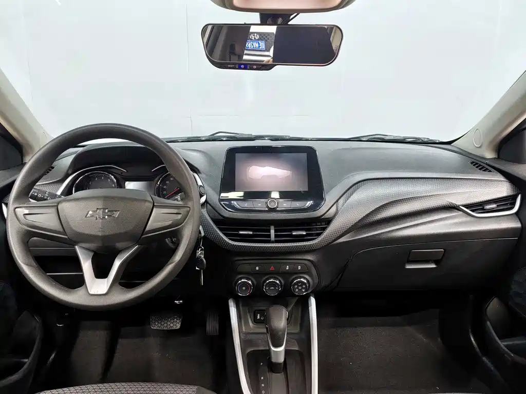 Chevrolet Cavalier — миниатюра 12