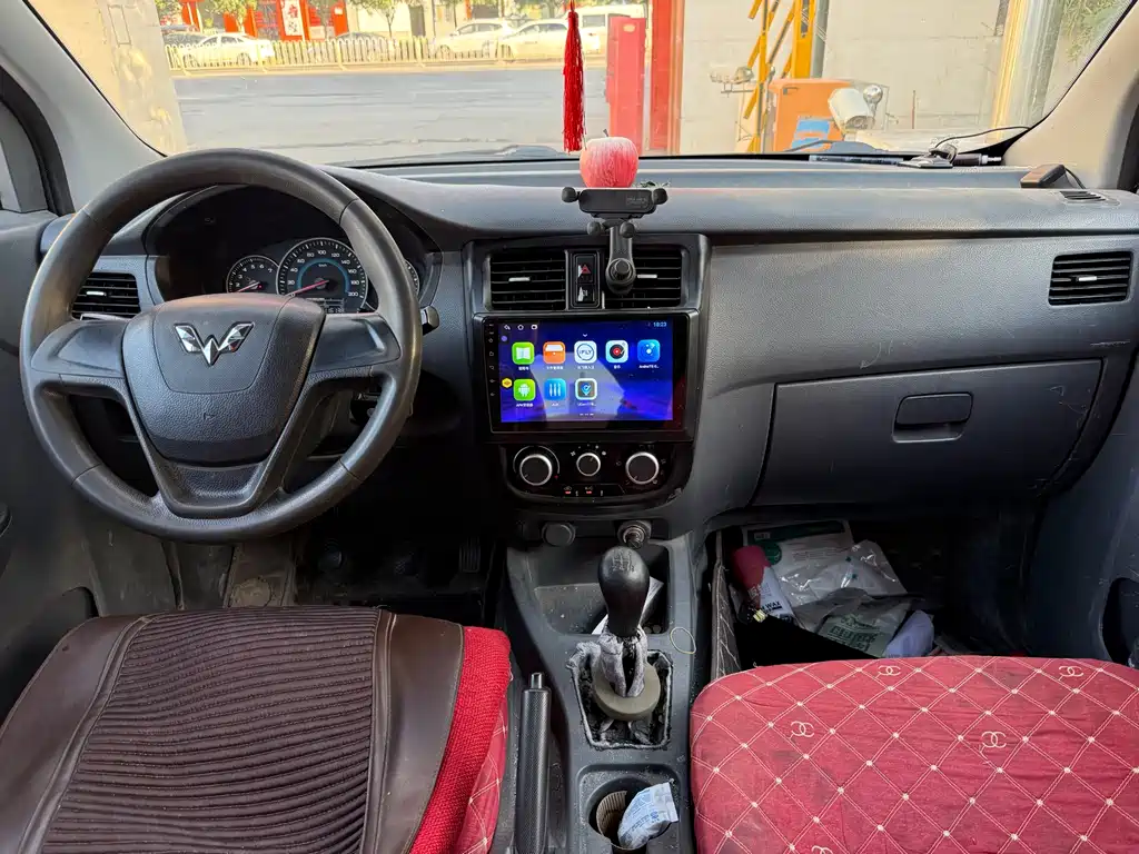 Wuling RongguangV V 2015 1.2L