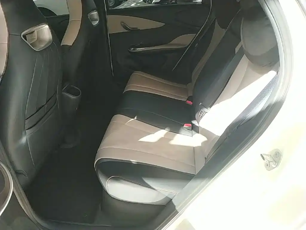 BYD Dolphin — миниатюра 17