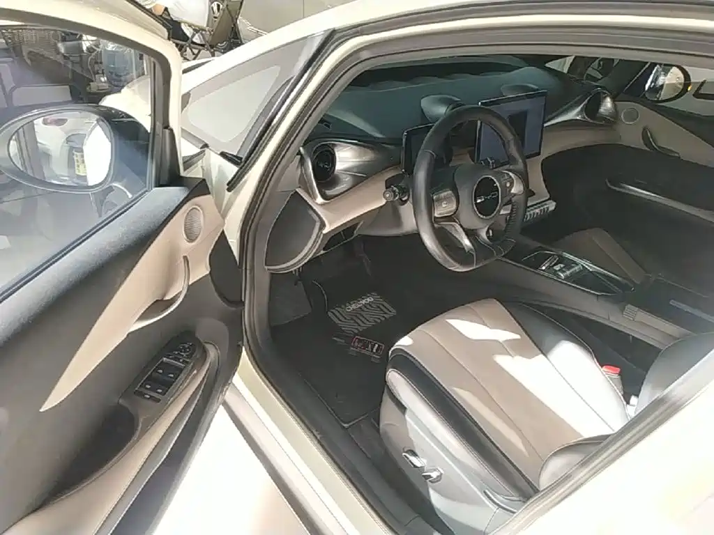 BYD Dolphin — миниатюра 16