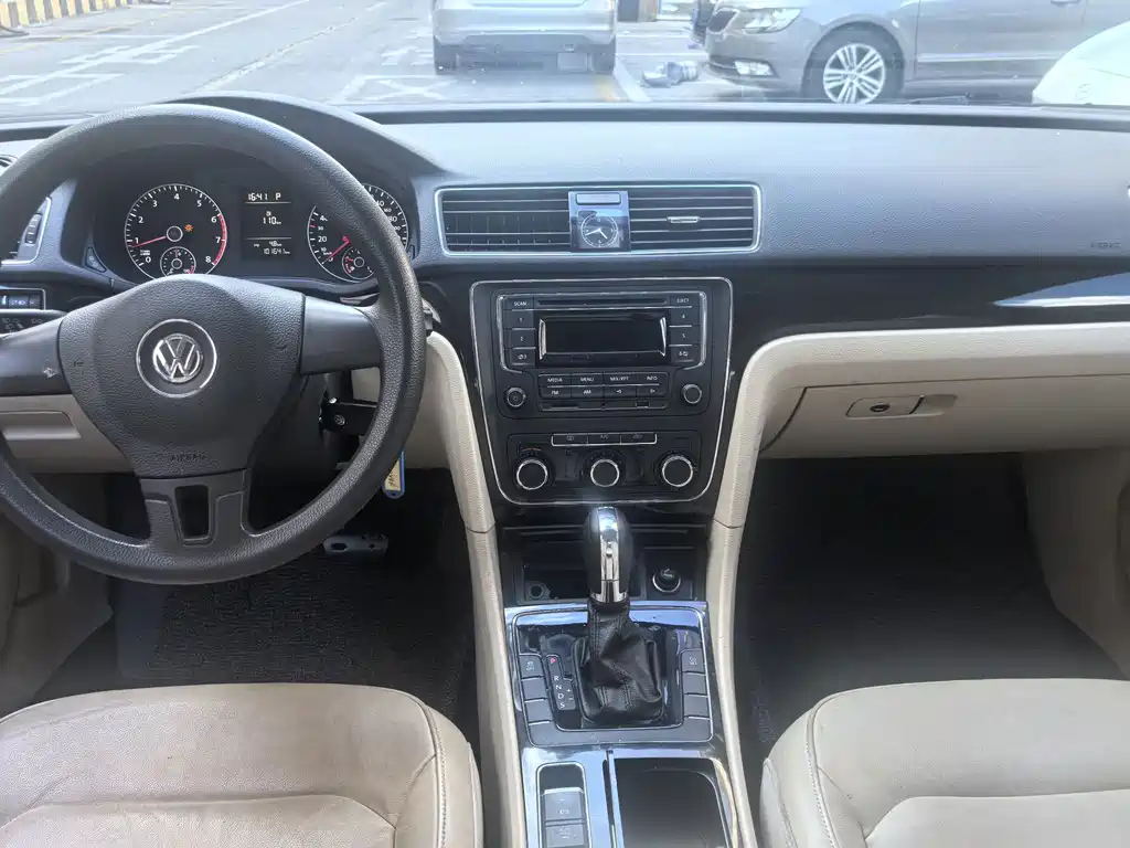 Volkswagen Passat — миниатюра 7