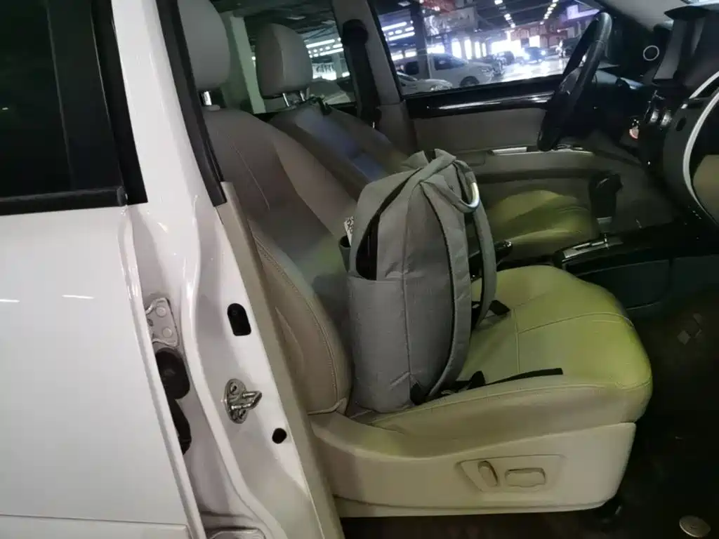 Mitsubishi Pajero Sport — миниатюра 25