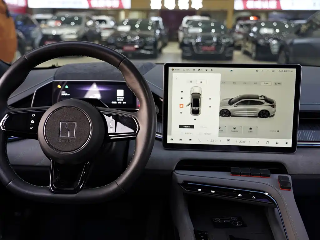 ZEEKR EXTREME KRYPTON 001