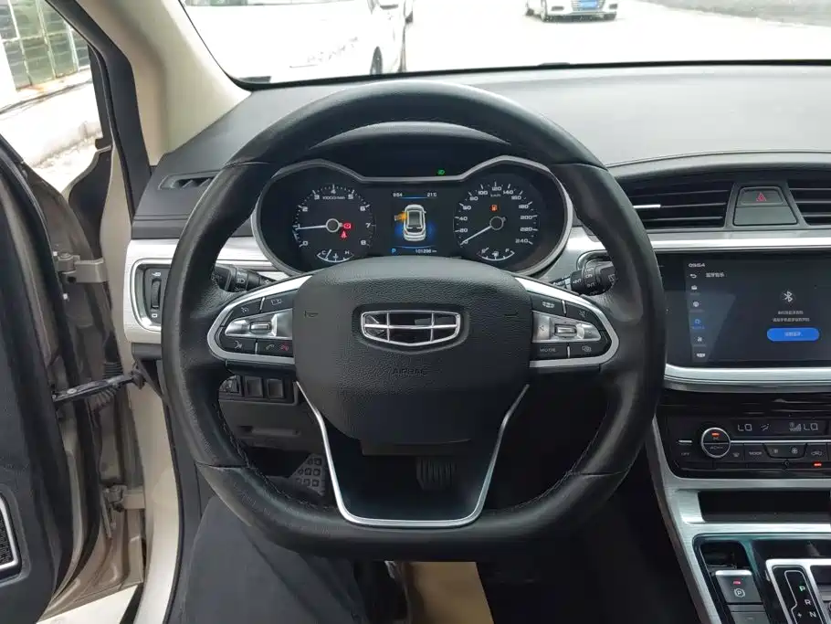 Geely Emgrand GS — миниатюра 15
