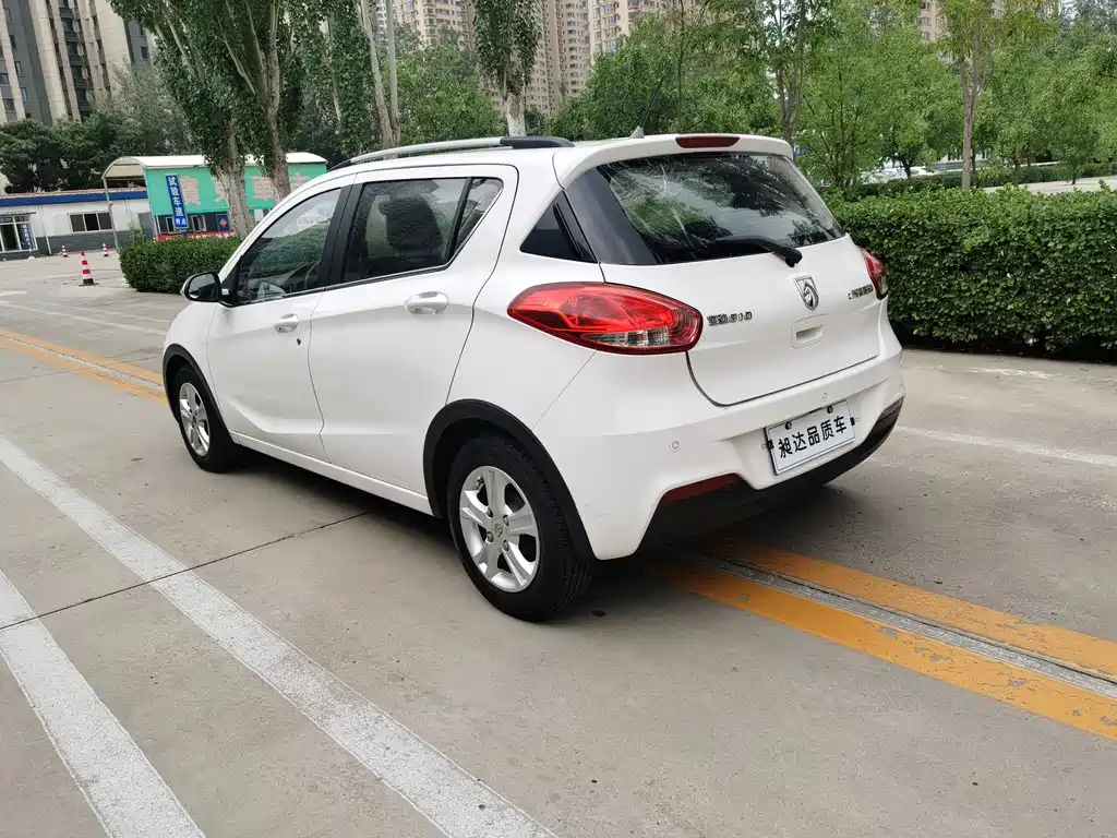 BAOJUN 310