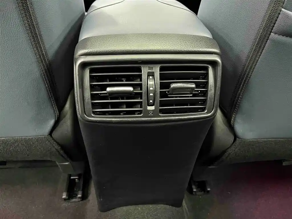 Nissan X-Trail 2025 2.0L Lead